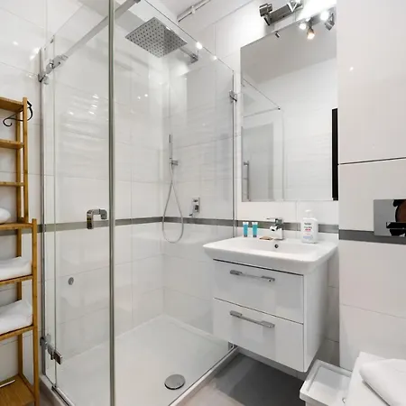 Okopowa Homey Apartment